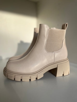 Kiki Ankle Boots