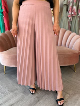 Dusky Pink Pleated Pants