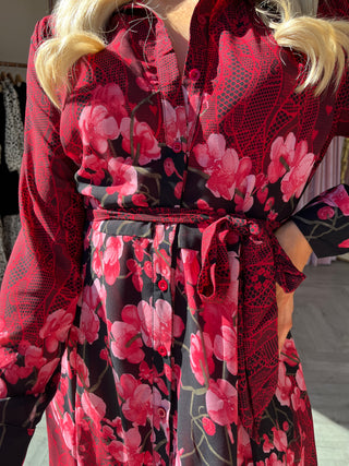 Everly Rotes Hemdblusenkleid mit Blumenmuster